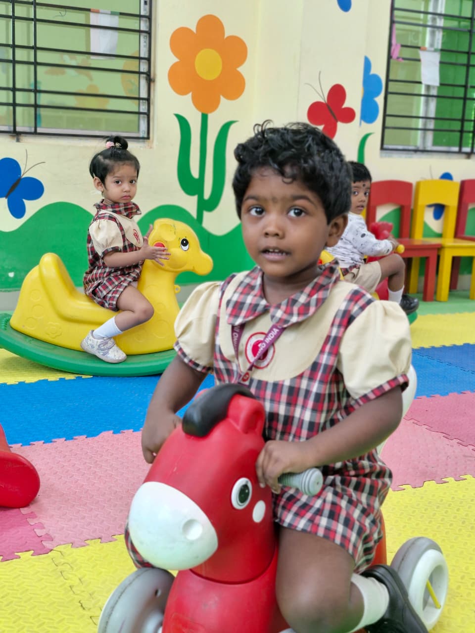 Pre-primary play zone
